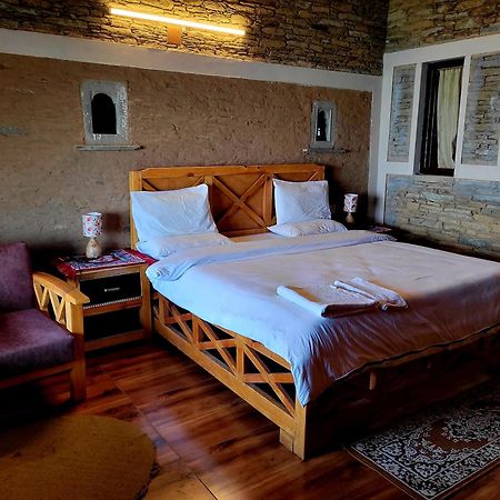 Meraki Huts Pauri Esterno foto