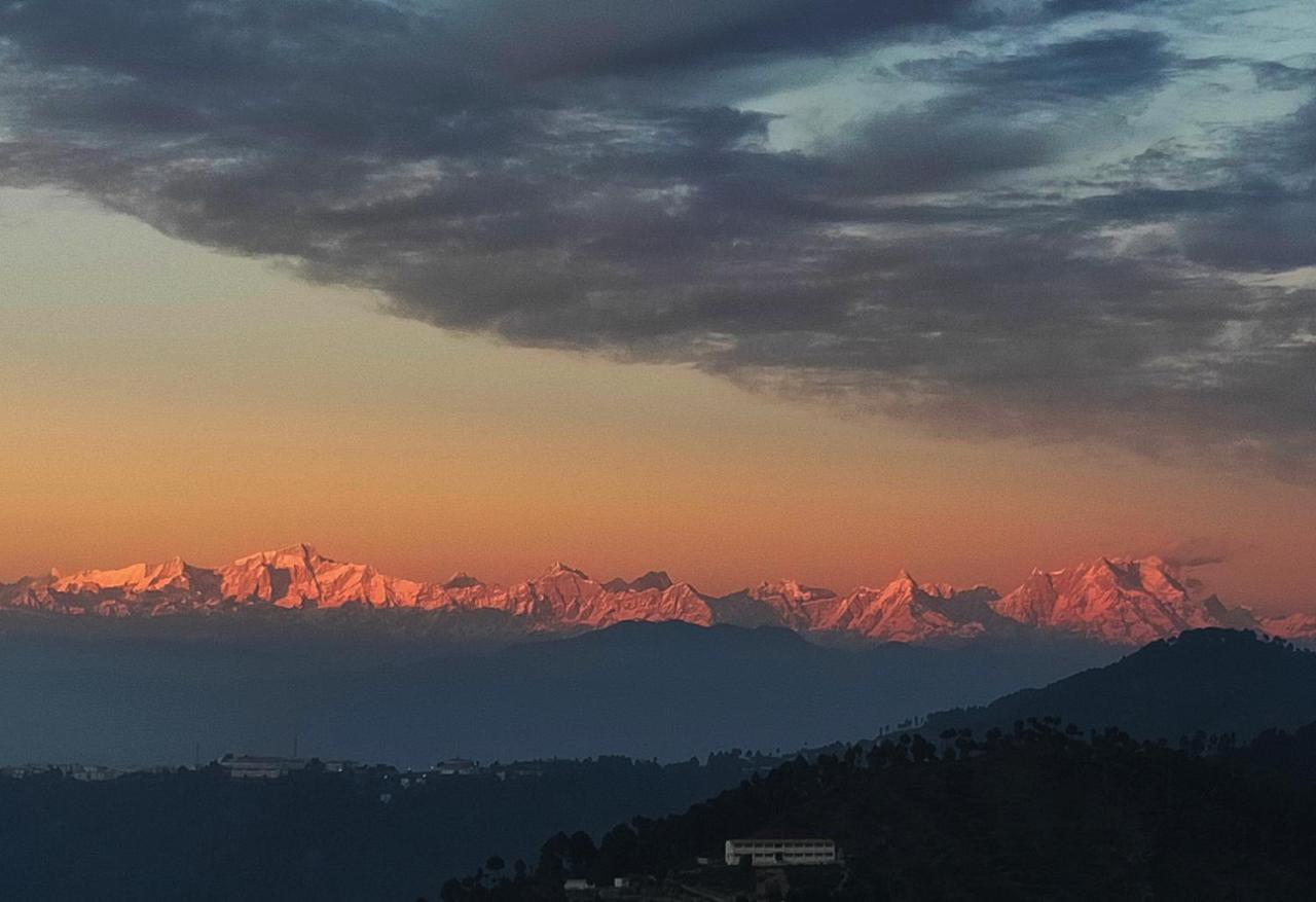 Meraki Huts Pauri Esterno foto