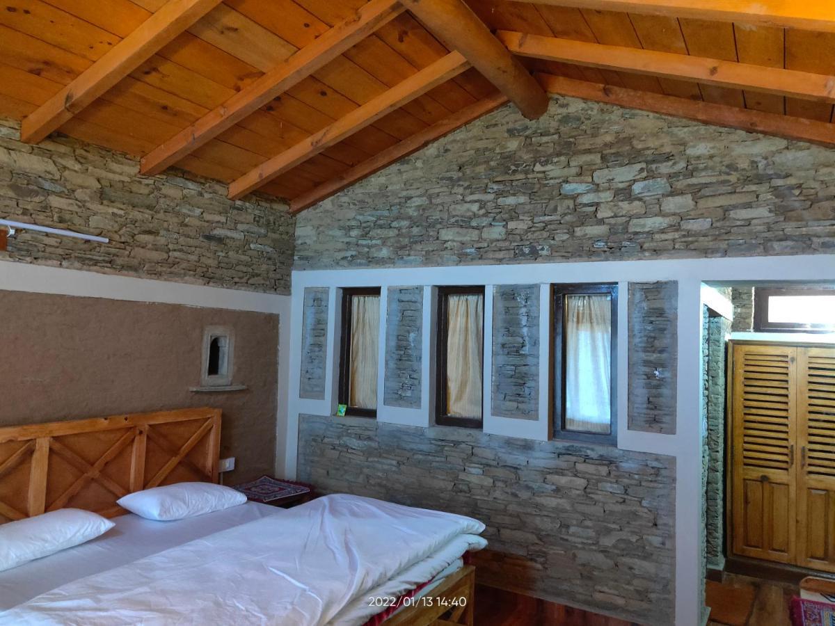 Meraki Huts Pauri Esterno foto