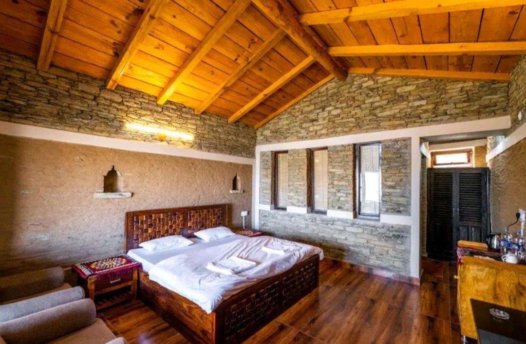 Meraki Huts Pauri Esterno foto